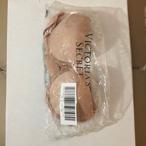 Victoria’s Secret Dream Angels Uplift Demi bra 34B